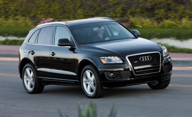 Audi Q5 Beige SNDMC00002